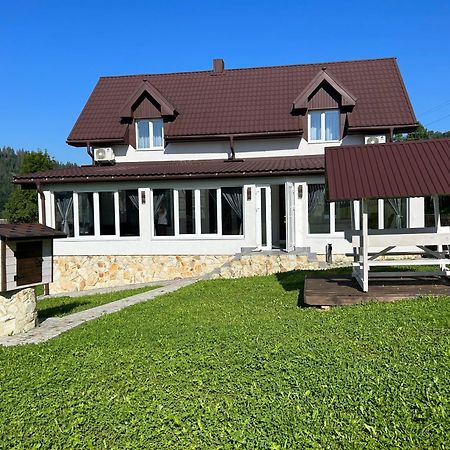Котедж Смерекова Хата- Пилипець Kelechin Exteriör bild